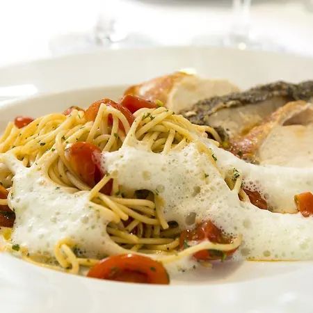 Отель Ostseelaender 3*